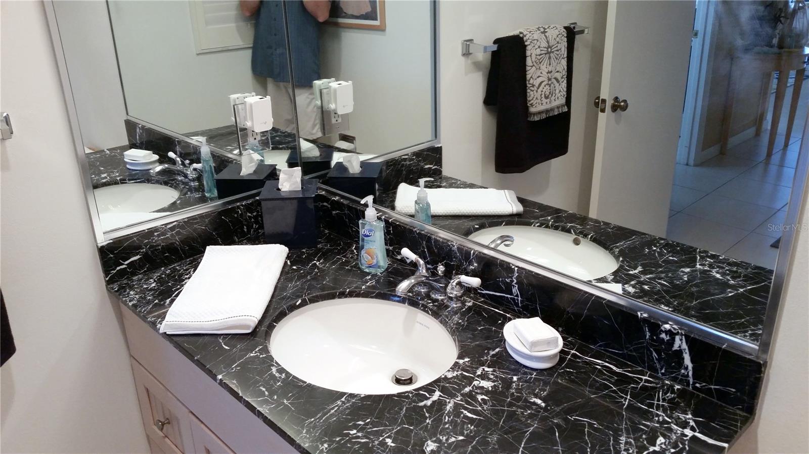 1001 BENJAMIN FRANKLIN DR #506, SARASOTA, FL, 34236
