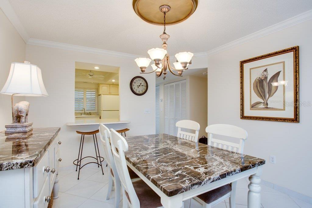 1001 BENJAMIN FRANKLIN DR #404, SARASOTA, FL, 34236