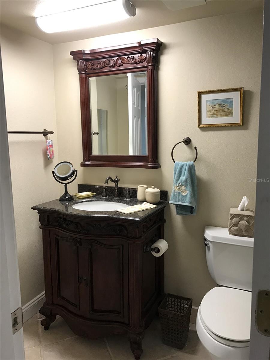 1001 BENJAMIN FRANKLIN DR #706, SARASOTA, FL, 34236