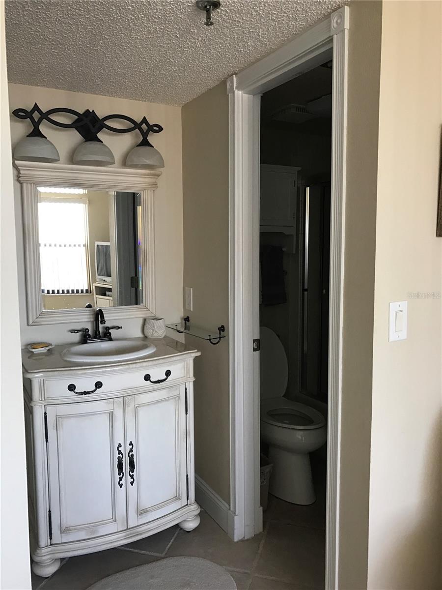 1001 BENJAMIN FRANKLIN DR #706, SARASOTA, FL, 34236