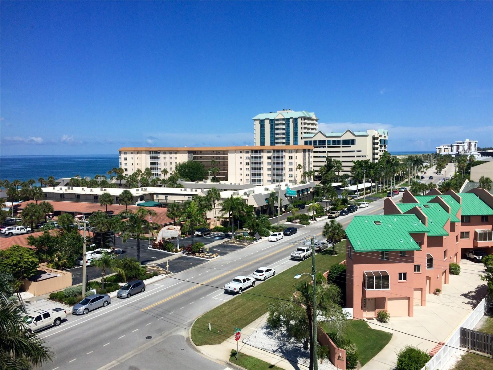 1001 BENJAMIN FRANKLIN DR #701, SARASOTA, FL, 34236