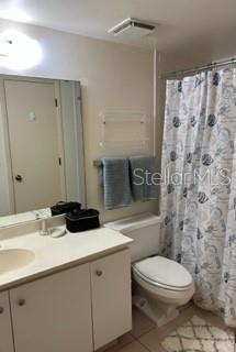 1001 BENJAMIN FRANKLIN DR #701, SARASOTA, FL, 34236