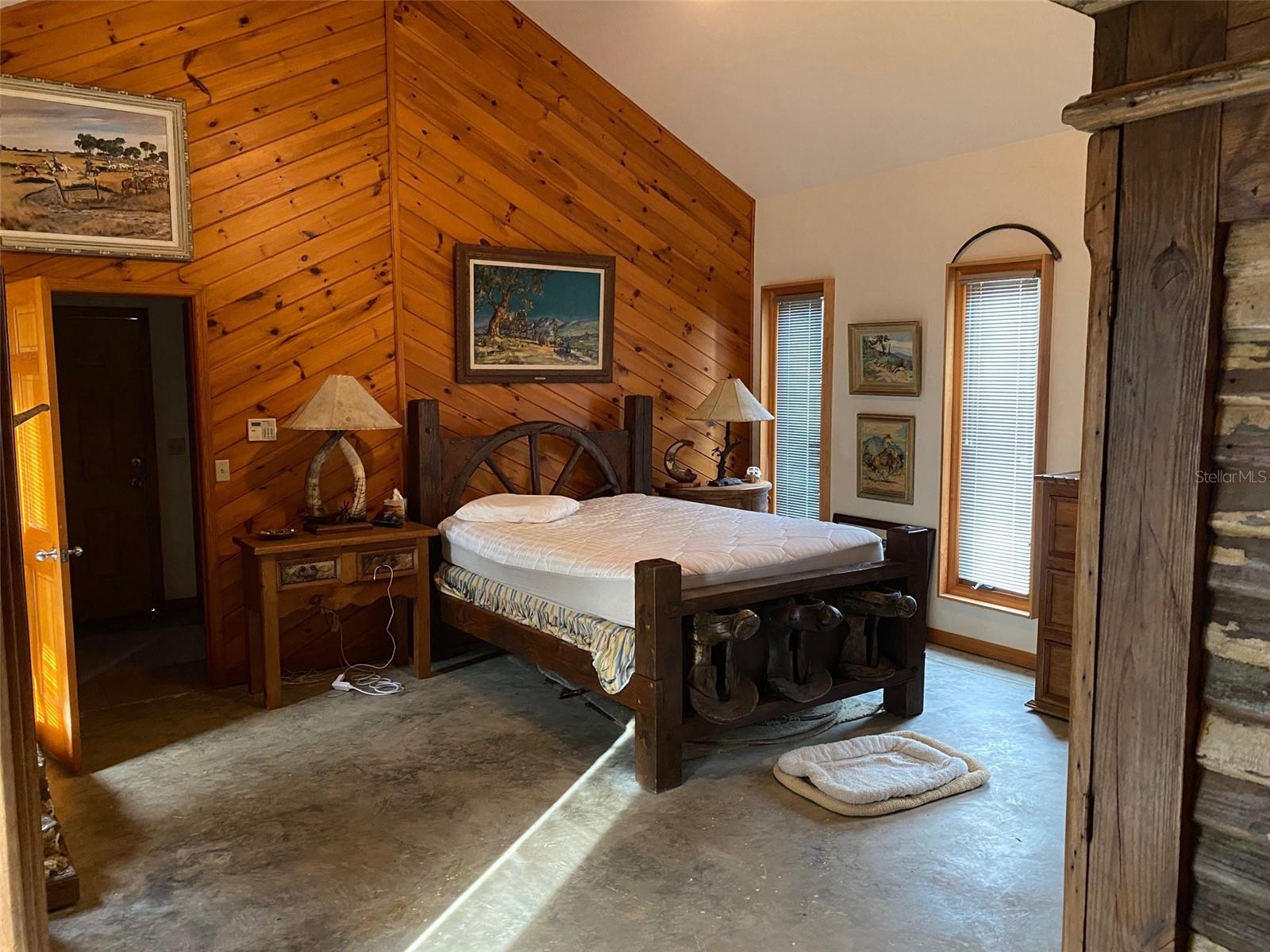 OM629721 Property Photo