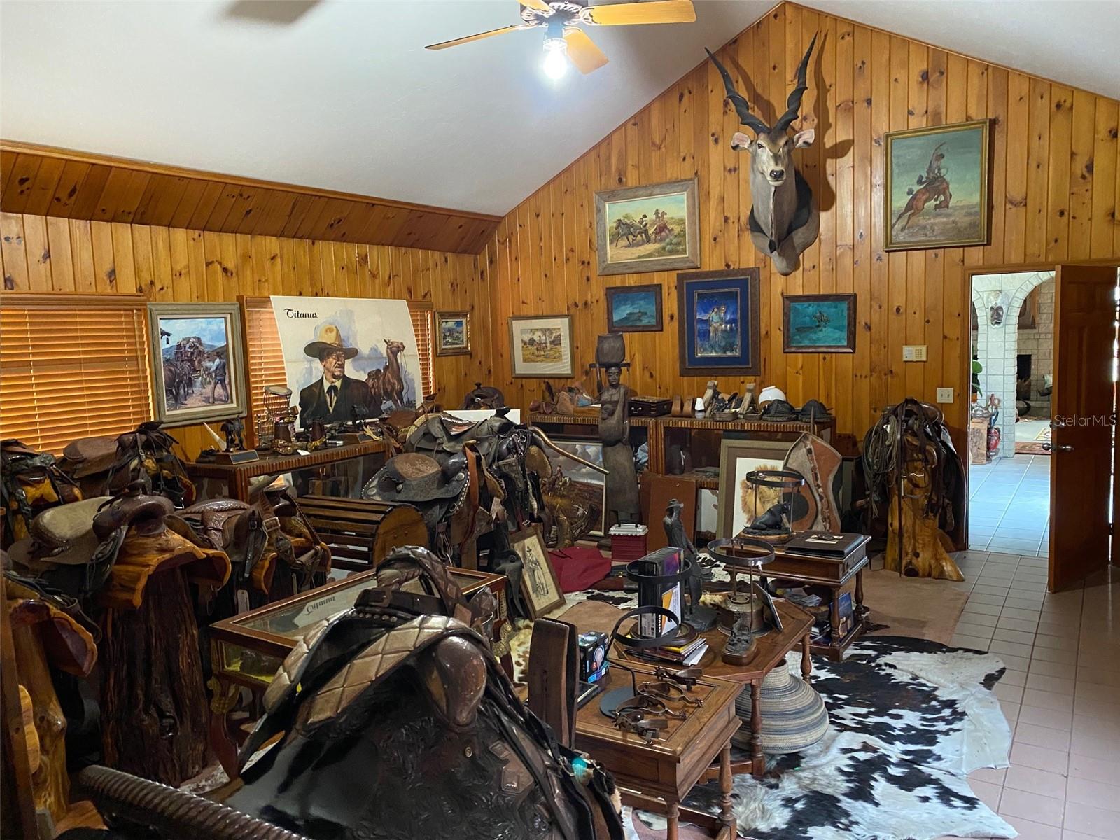 OM629721 Property Photo