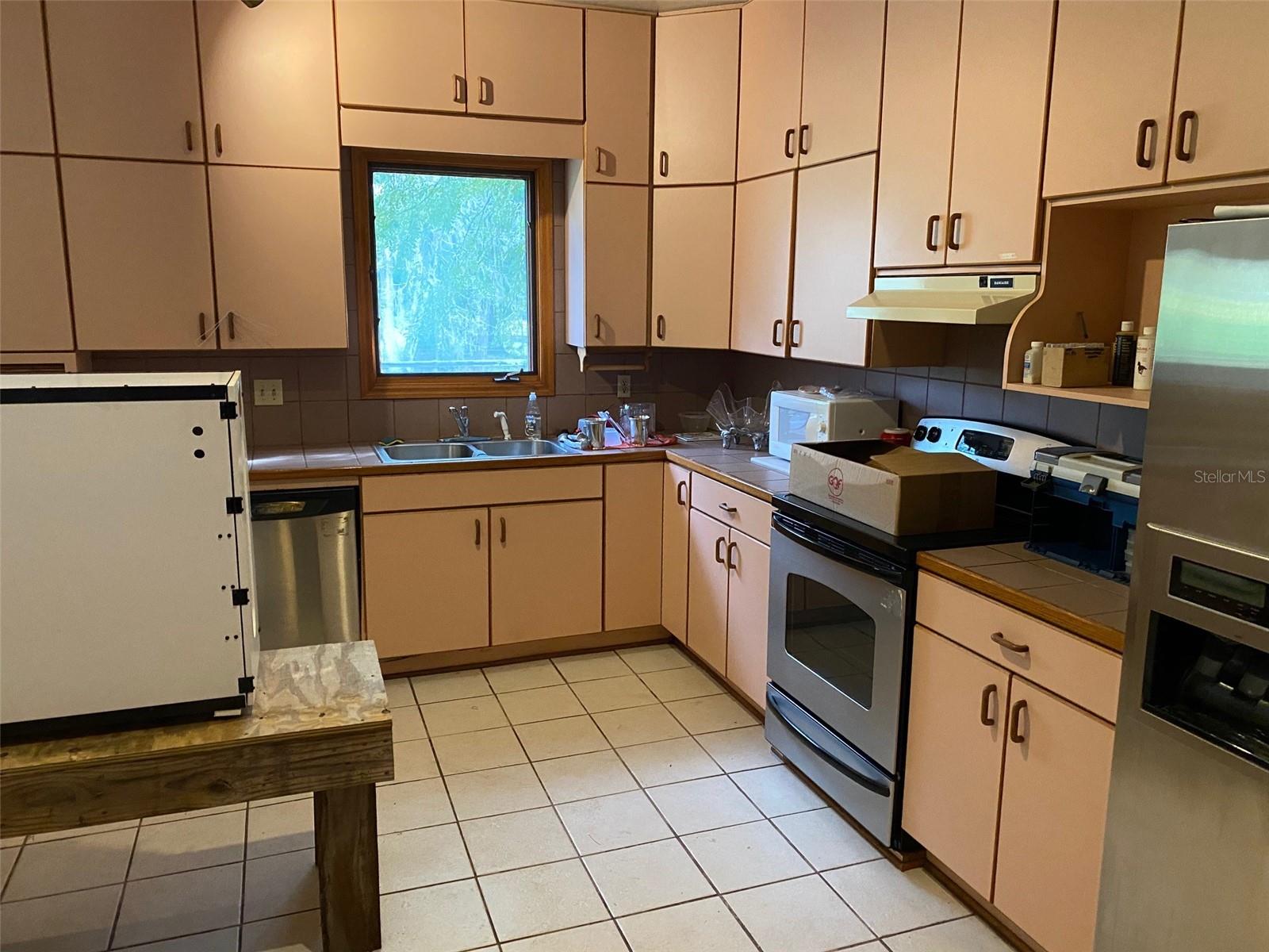 OM629721 Property Photo