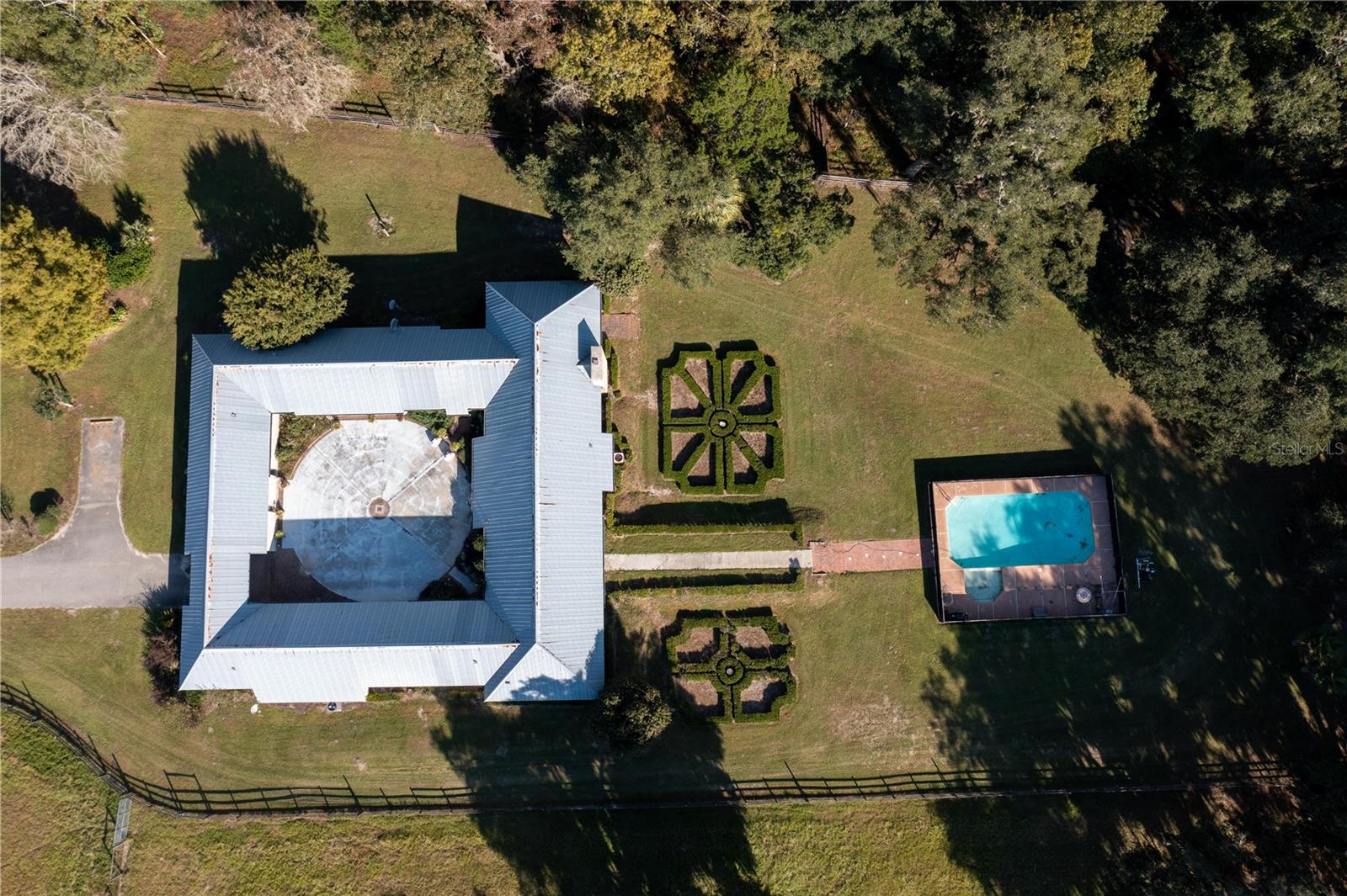 OM629721 Property Photo