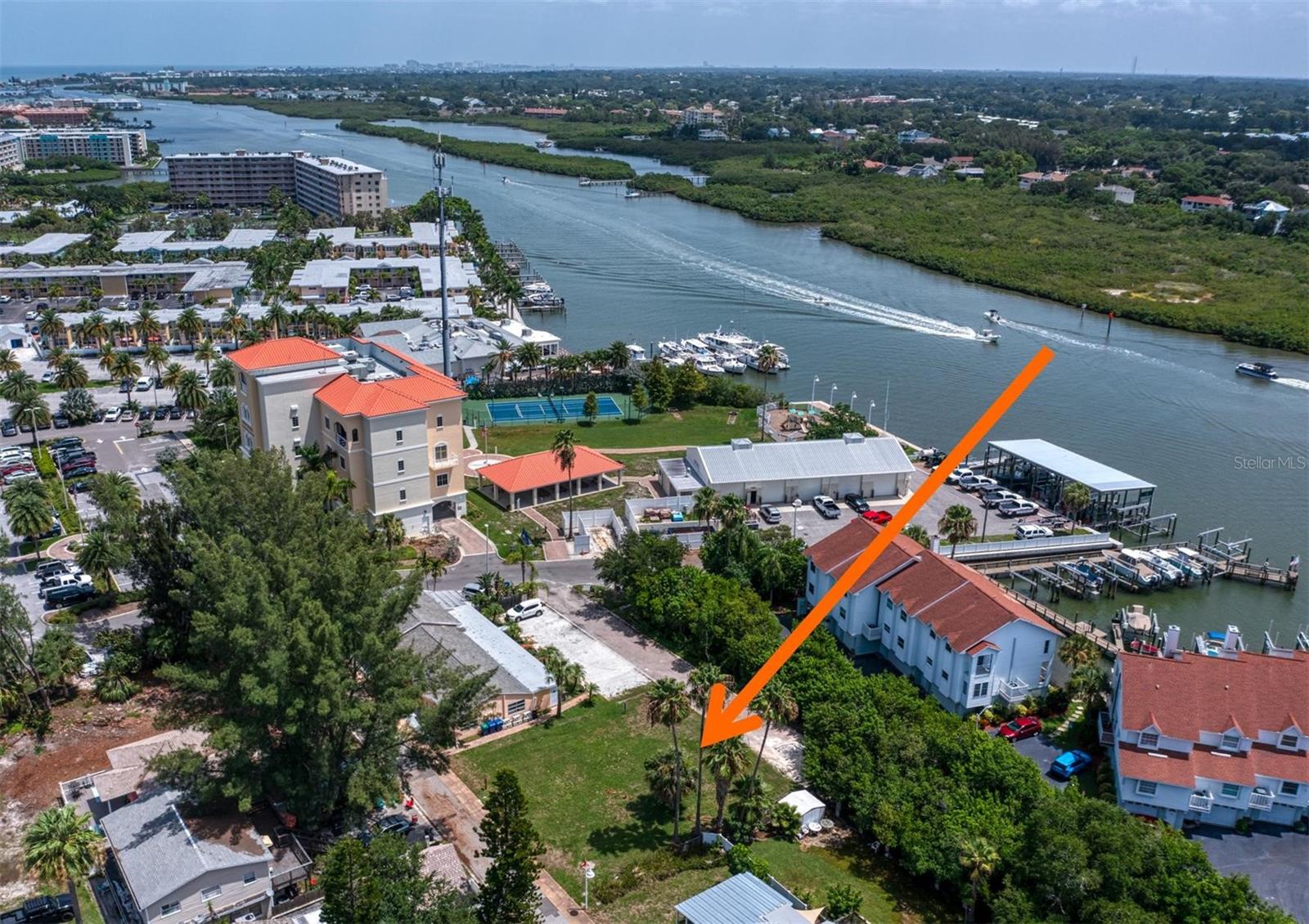 WHISPERING PINES DR, INDIAN SHORES, FL, 33785