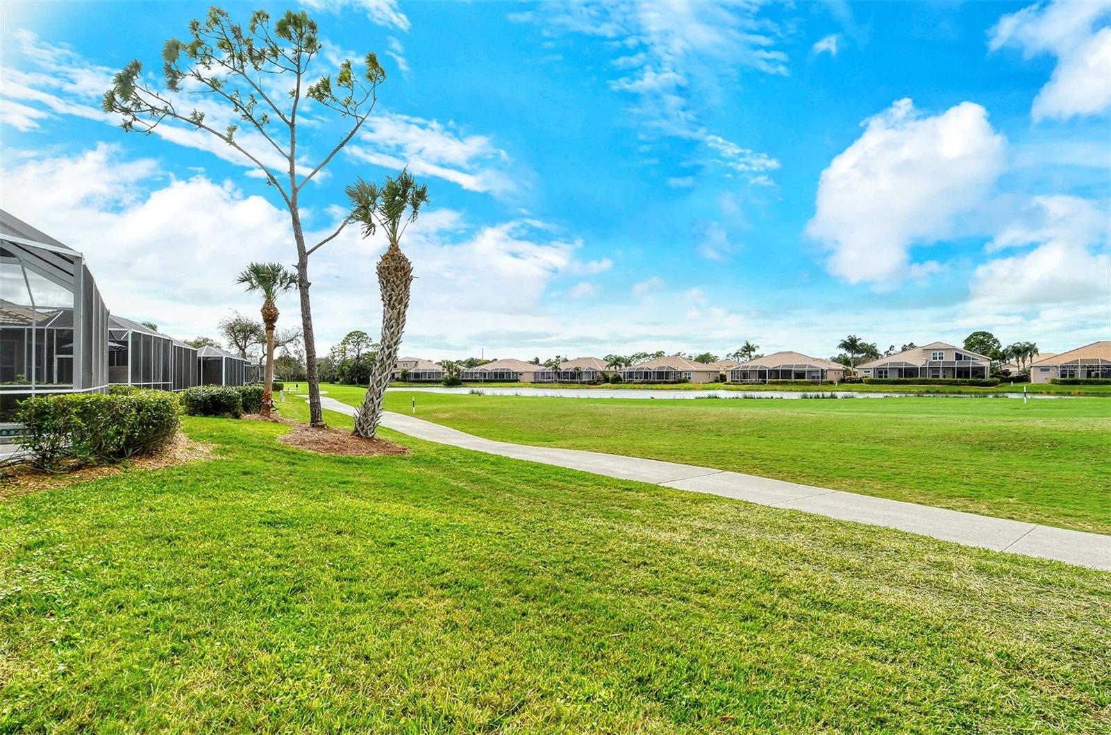 9480 FOREST HILLS CIR, SARASOTA, FL, 34238