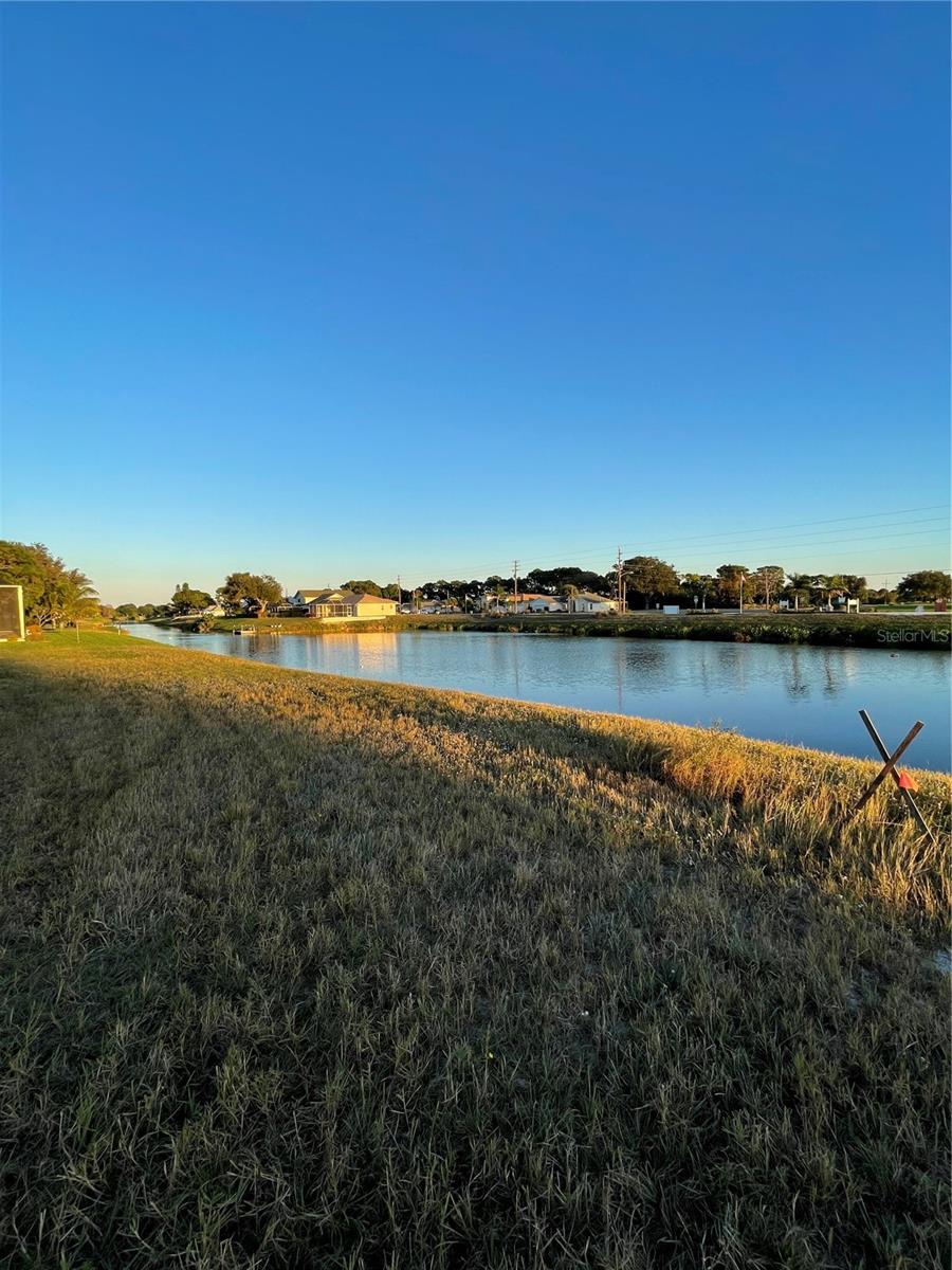 472 BOUNDARY BLVD, ROTONDA WEST, FL, 33947
