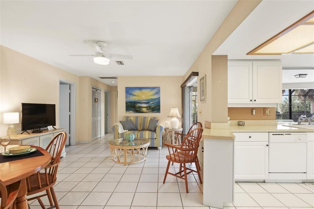 500 GREEN DOLPHIN DR S, PLACIDA, FL, 33946