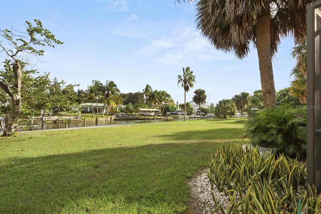 500 GREEN DOLPHIN DR S, PLACIDA, FL, 33946