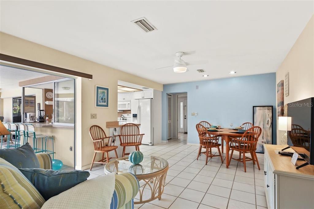 500 GREEN DOLPHIN DR S, PLACIDA, FL, 33946