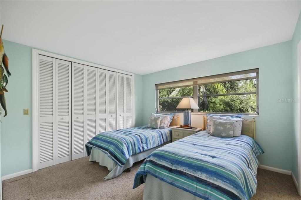 500 GREEN DOLPHIN DR S, PLACIDA, FL, 33946
