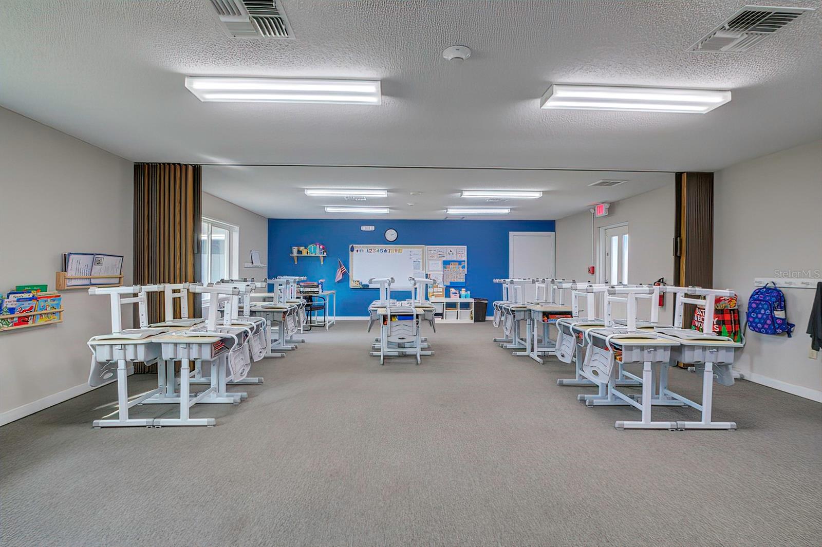 6001 DELTONA BLVD, SPRING HILL, FL, 34606