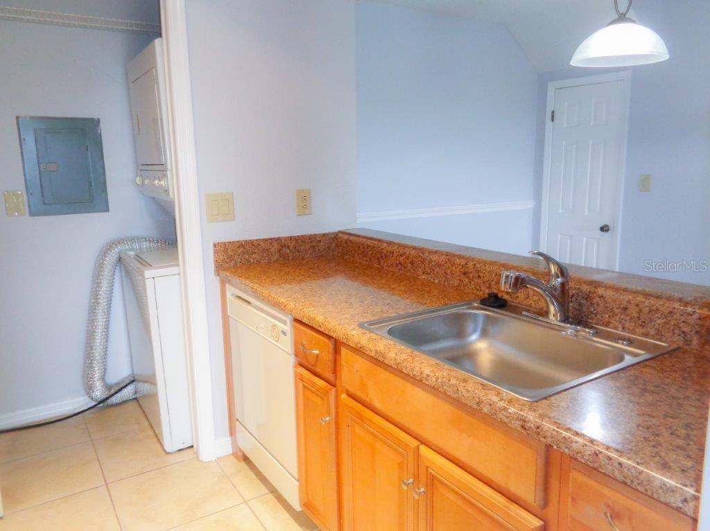 10265 GANDY BLVD N #1502, ST PETERSBURG, FL, 33702