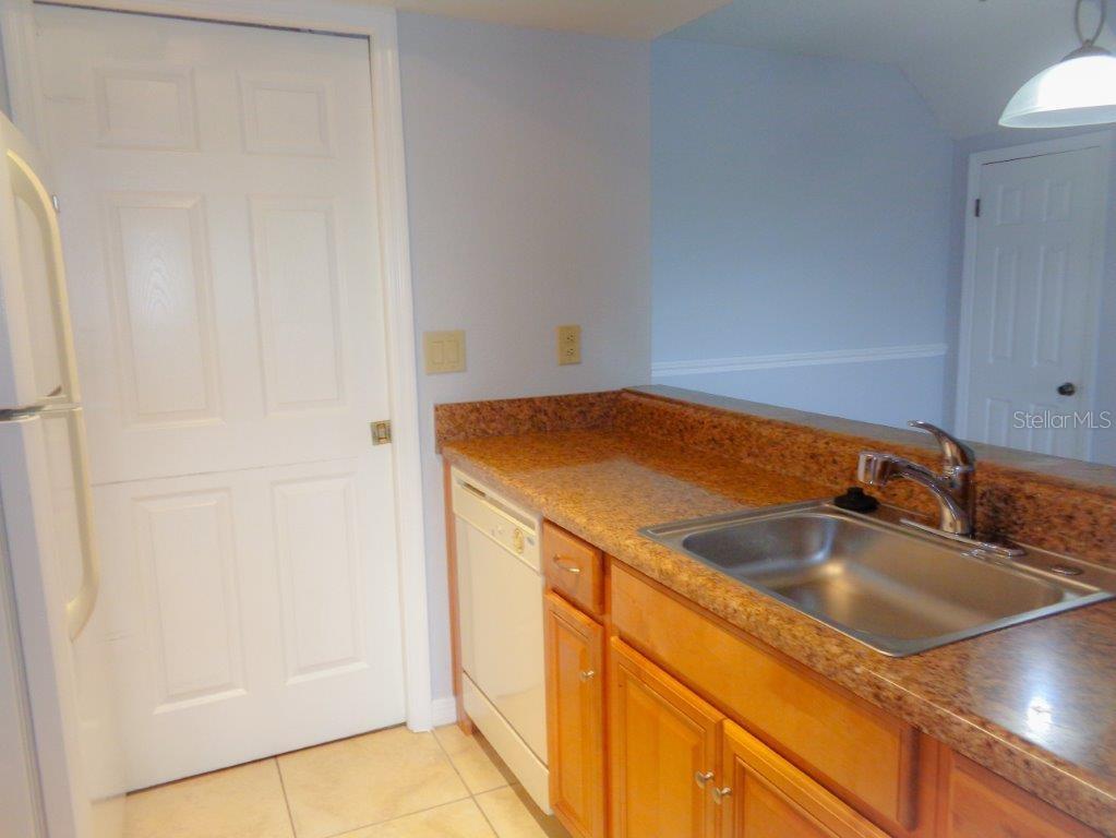 10265 GANDY BLVD N #1502, ST PETERSBURG, FL, 33702