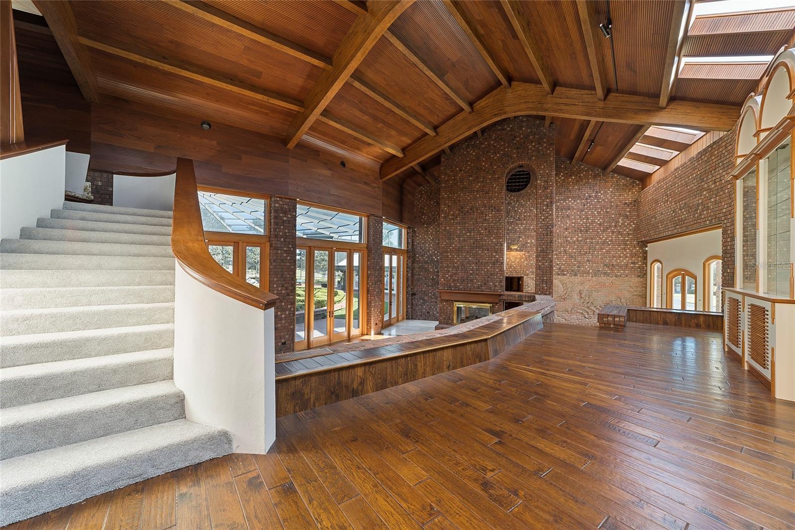 OM632474 Property Photo