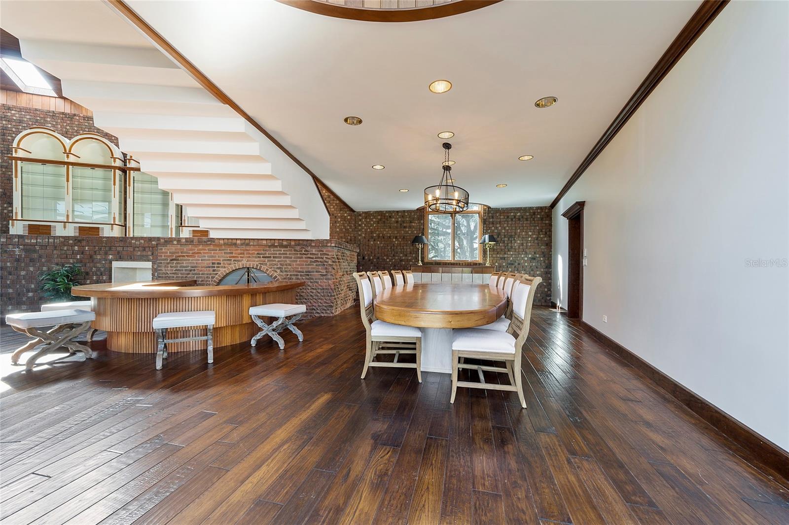 OM632474 Property Photo