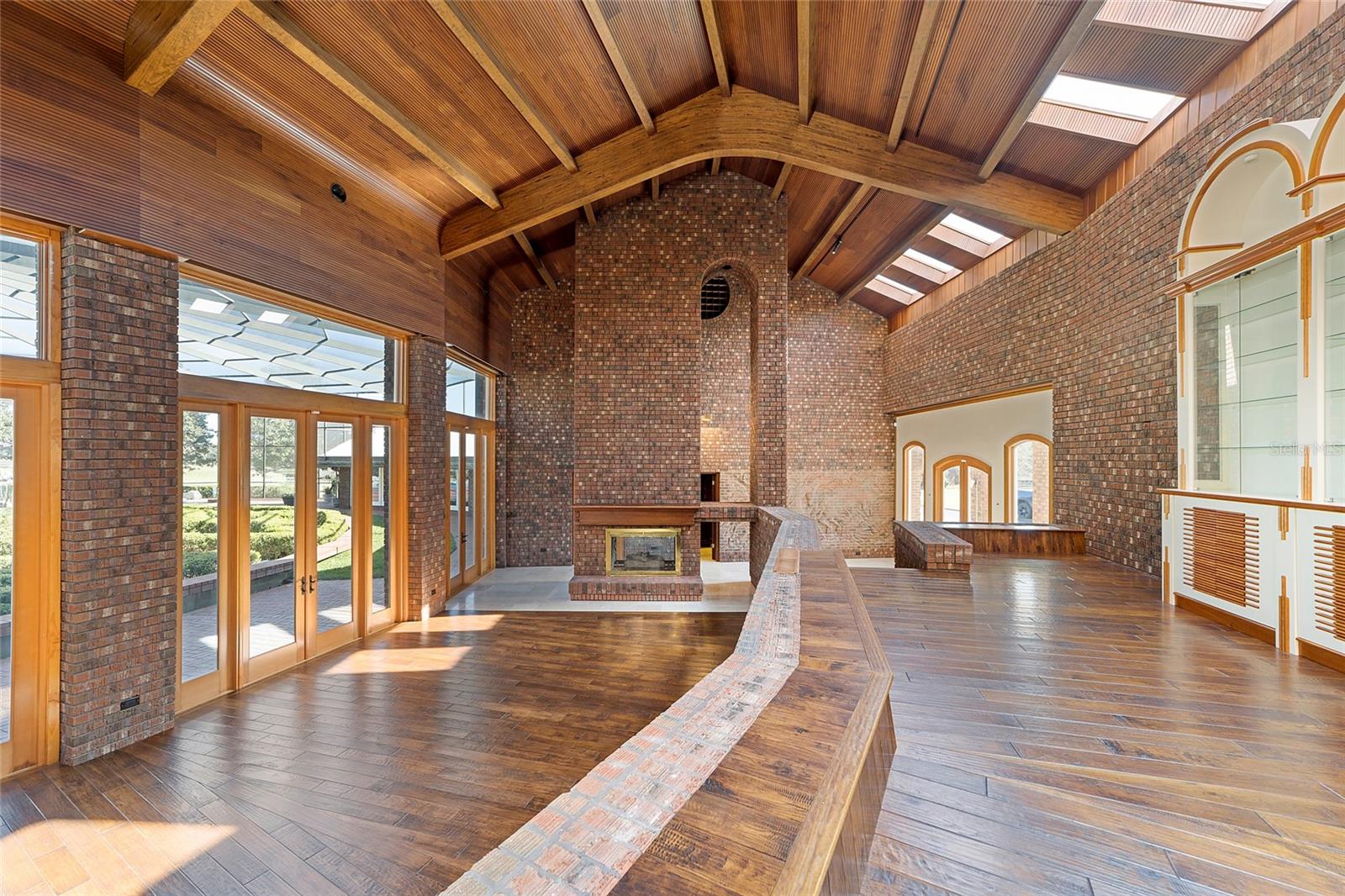 OM632474 Property Photo