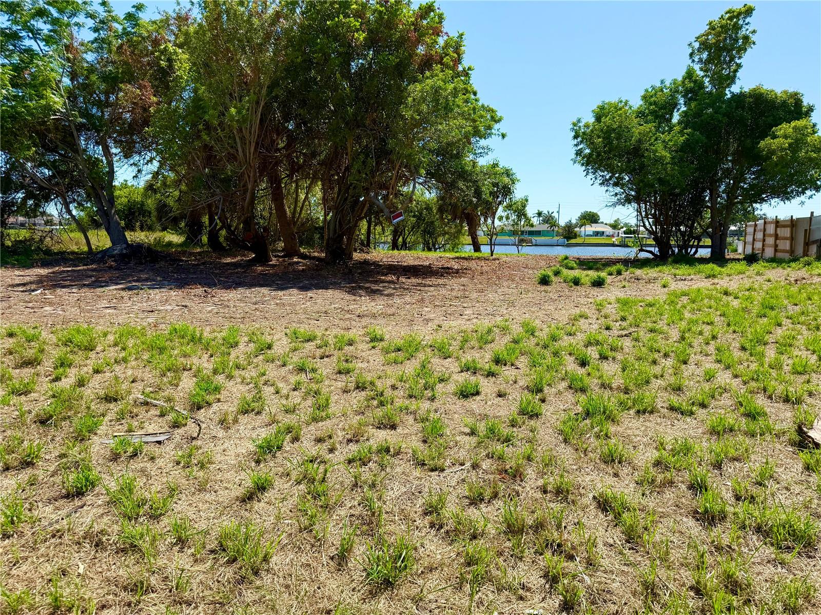 834 ELLICOTT CIR NW, PORT CHARLOTTE, FL, 33952