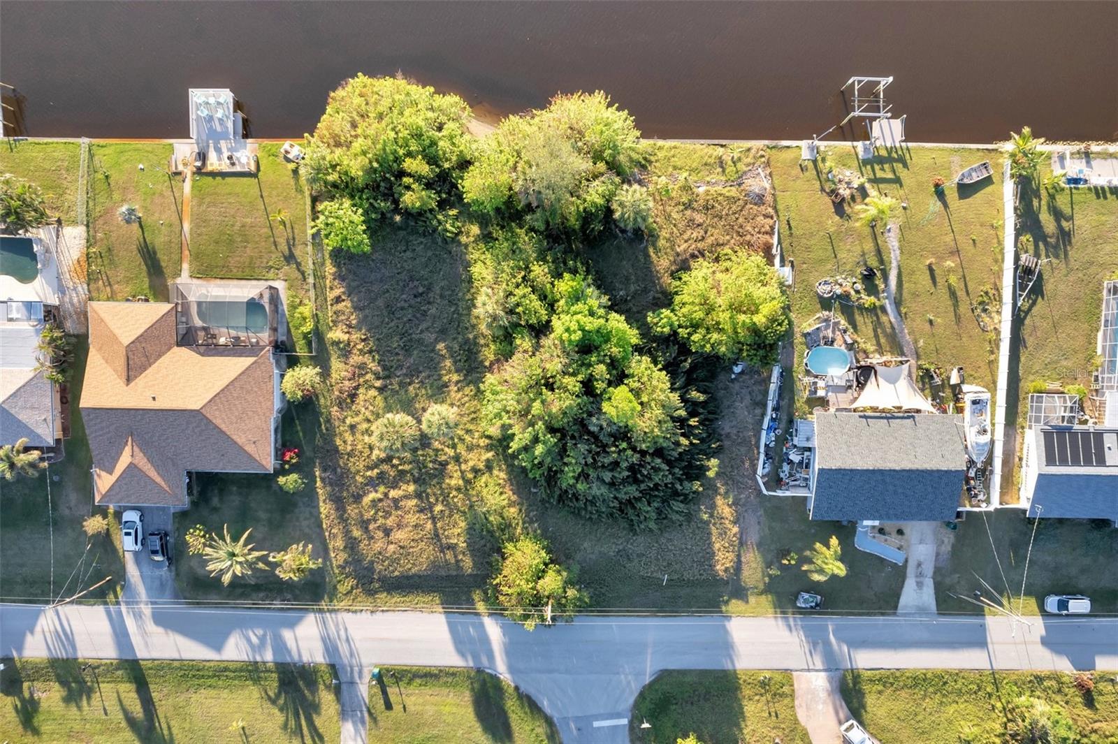 834 ELLICOTT CIR NW, PORT CHARLOTTE, FL, 33952