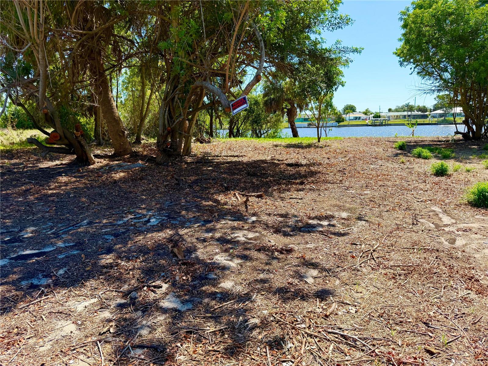 834 ELLICOTT CIR NW, PORT CHARLOTTE, FL, 33952