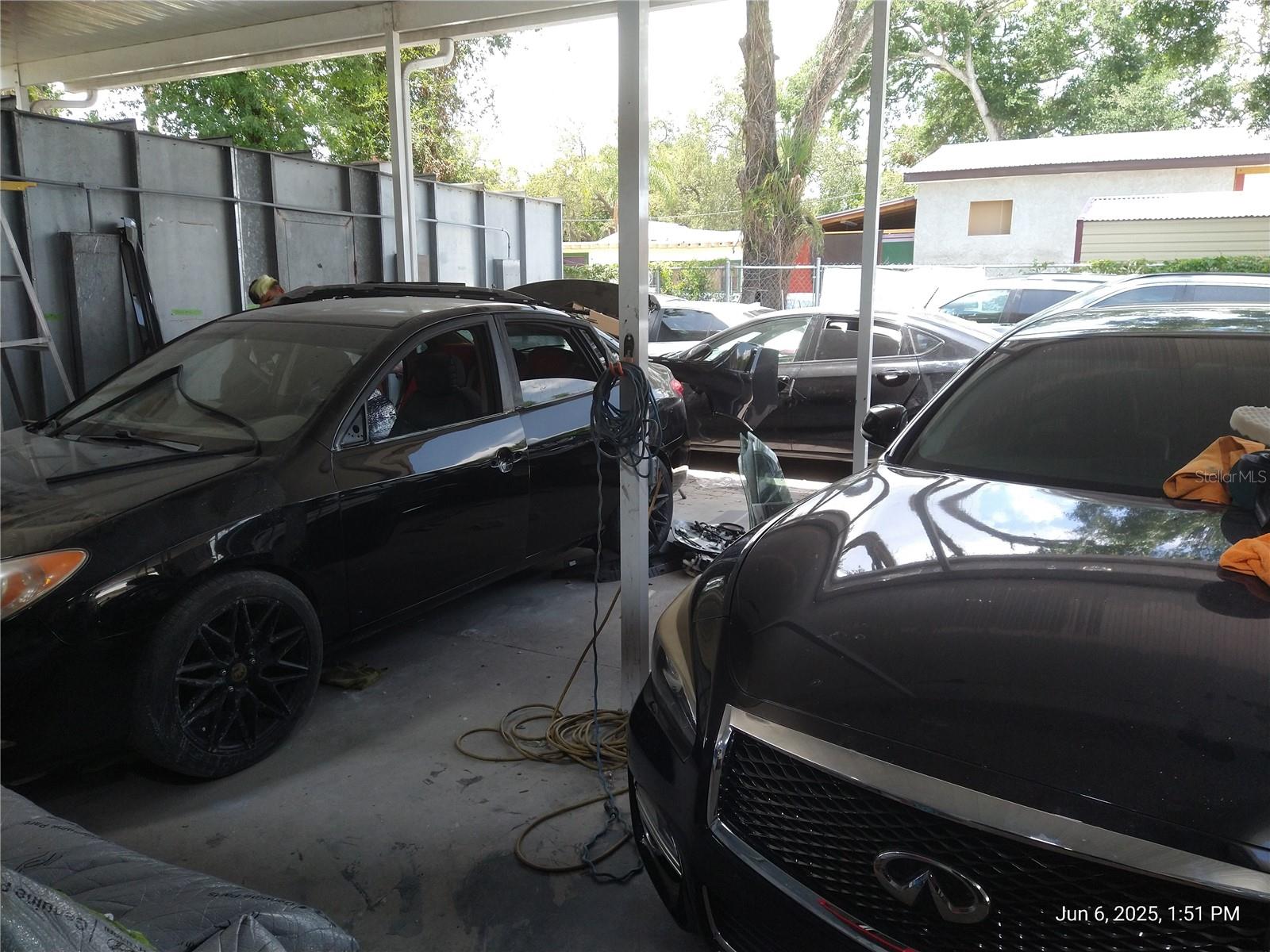 1301 W WATERS AVE, TAMPA, FL, 33604