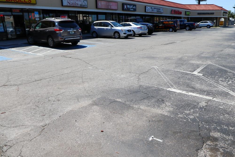 LARGO, FL, 33771