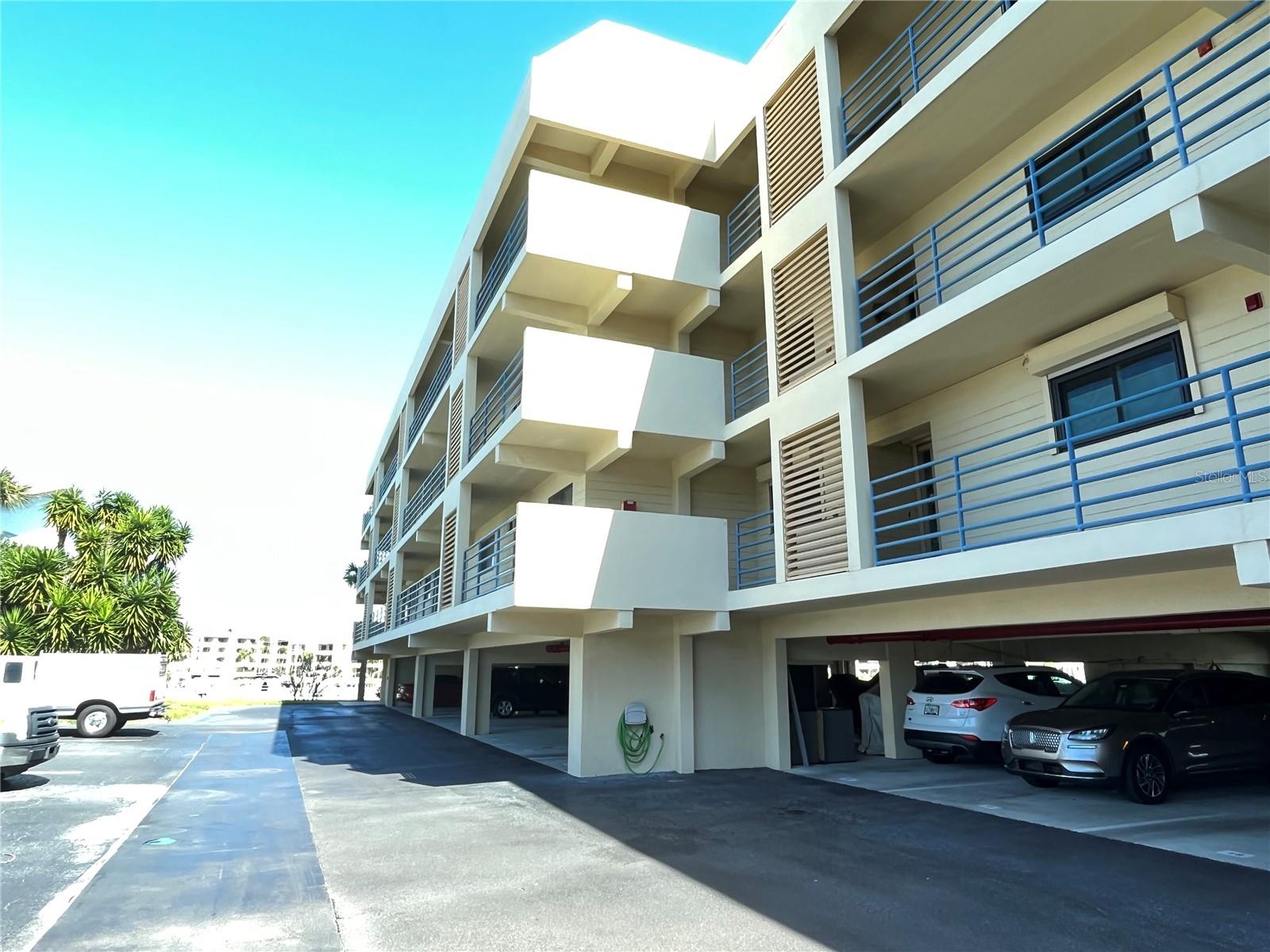 363 PINELLAS BAYWAY S #36, TIERRA VERDE, FL, 33715