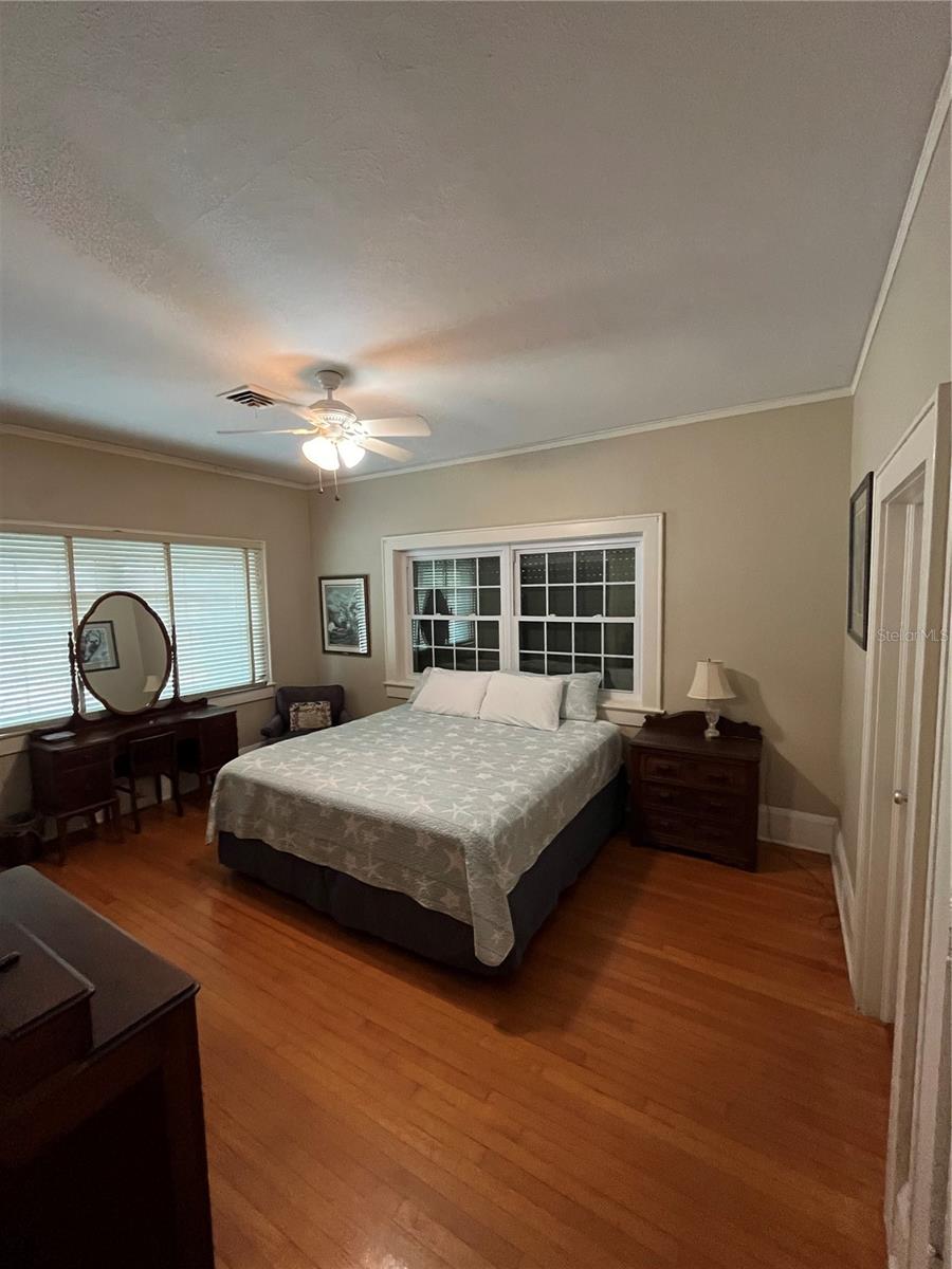 1200 W LAKE OTIS DR SE, WINTER HAVEN, FL, 33880