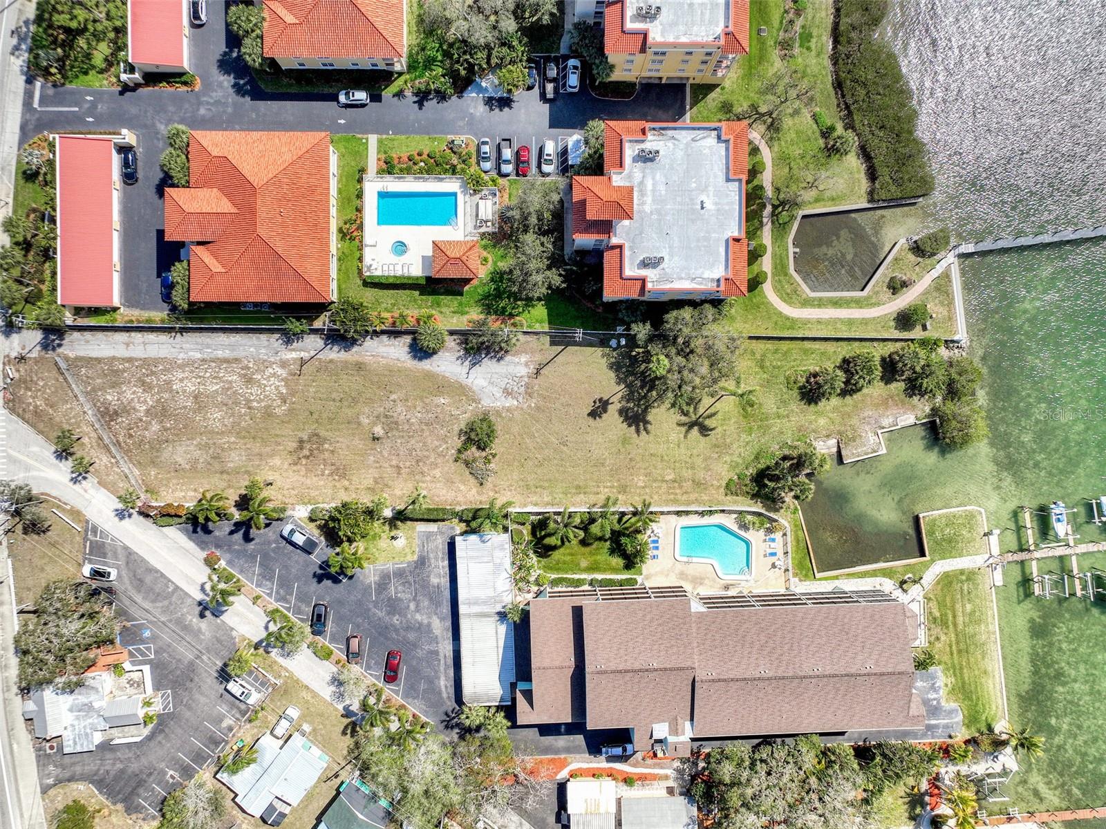 1106 S MCCALL RD, ENGLEWOOD, FL, 34223