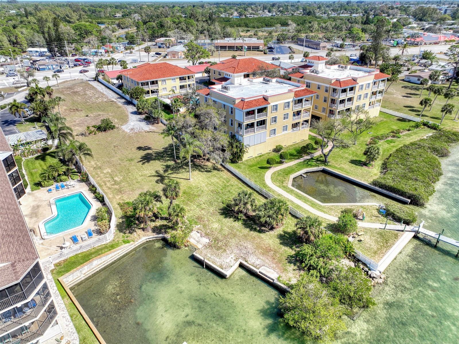 1106 S MCCALL RD, ENGLEWOOD, FL, 34223