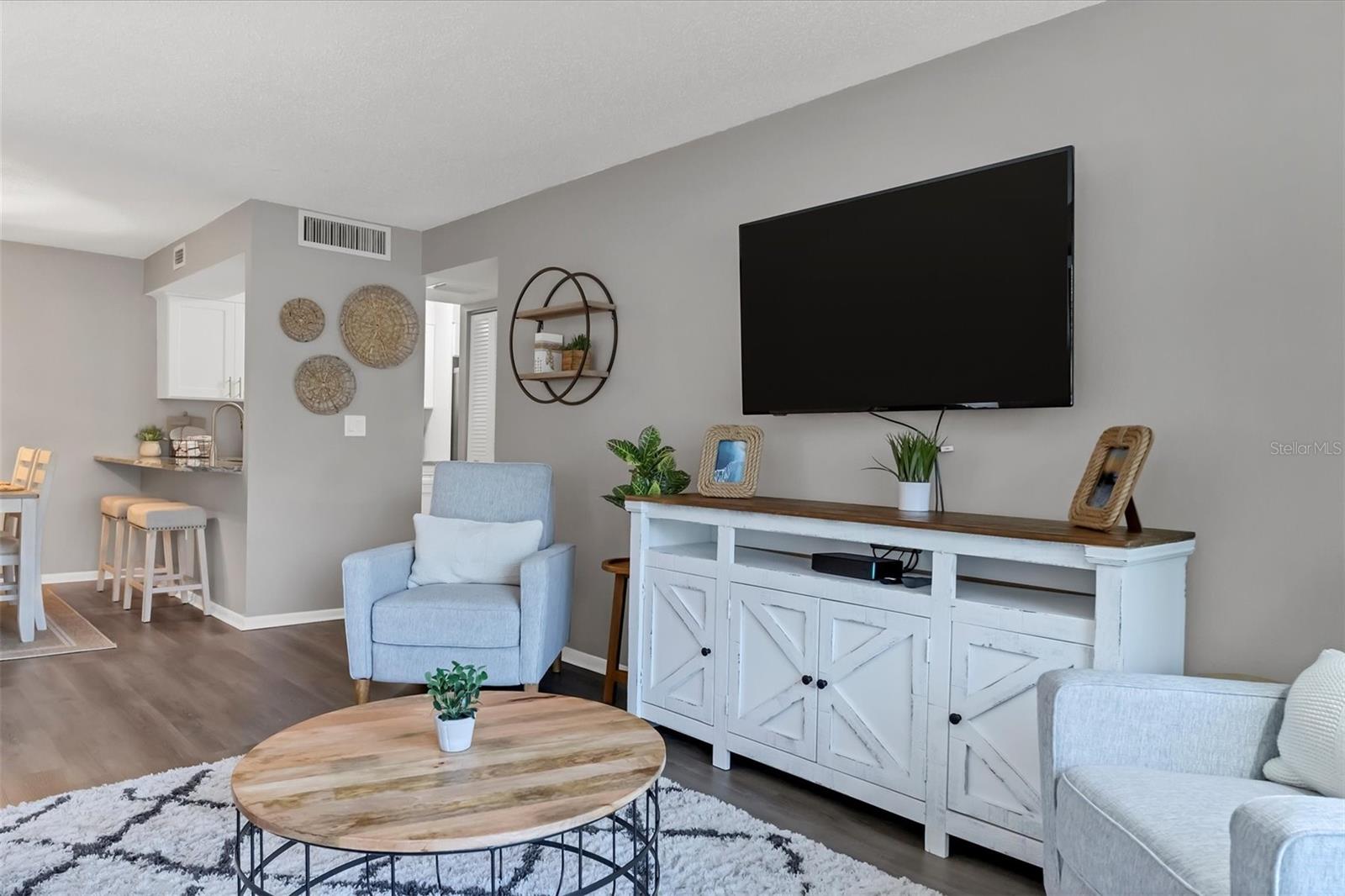 3239 BENEVA RD #101, SARASOTA, FL, 34232