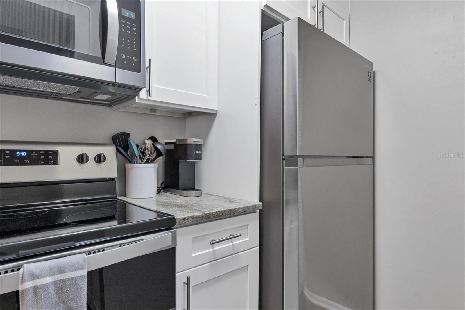 3239 BENEVA RD #101, SARASOTA, FL, 34232
