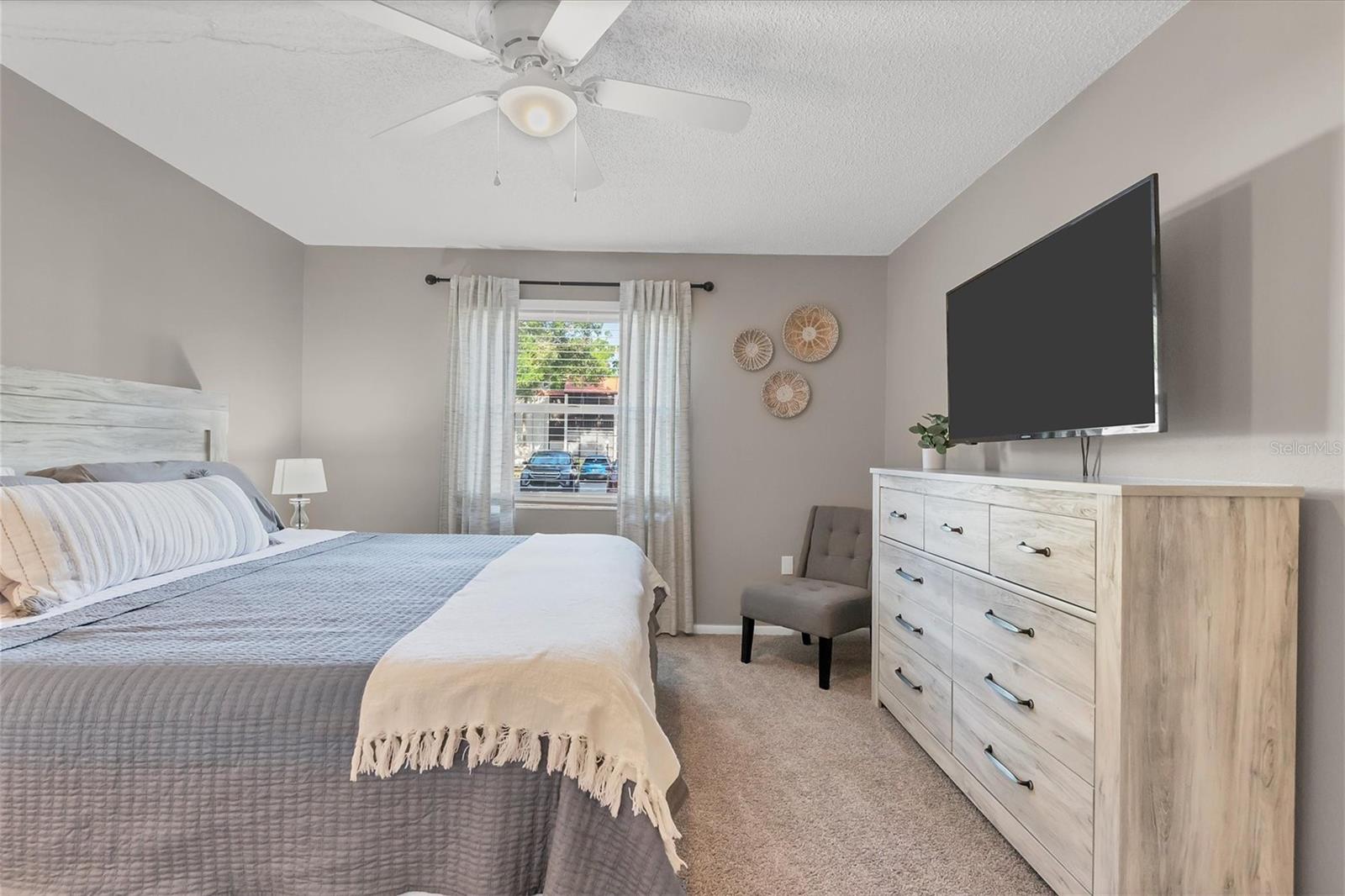 3239 BENEVA RD #101, SARASOTA, FL, 34232