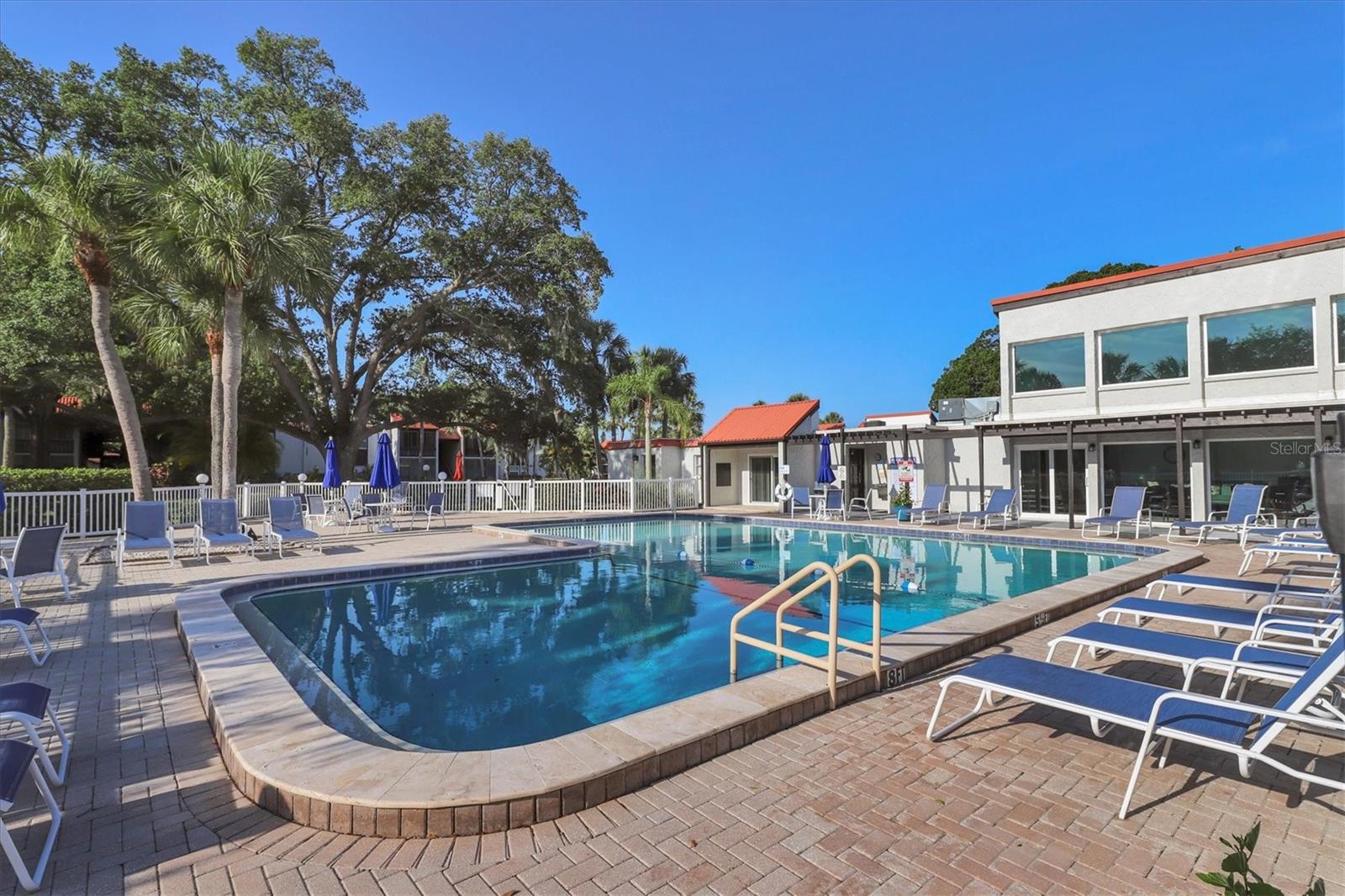 3239 BENEVA RD #101, SARASOTA, FL, 34232