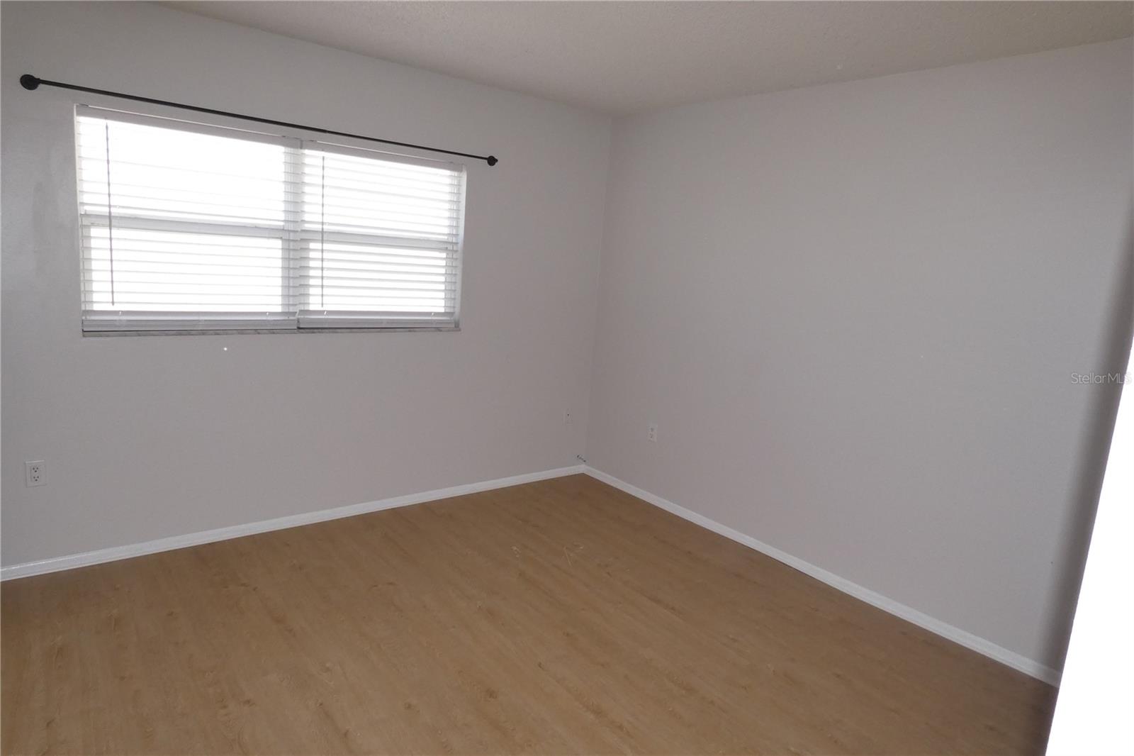 121 3RD AVE N #206, ST PETERSBURG, FL, 33701