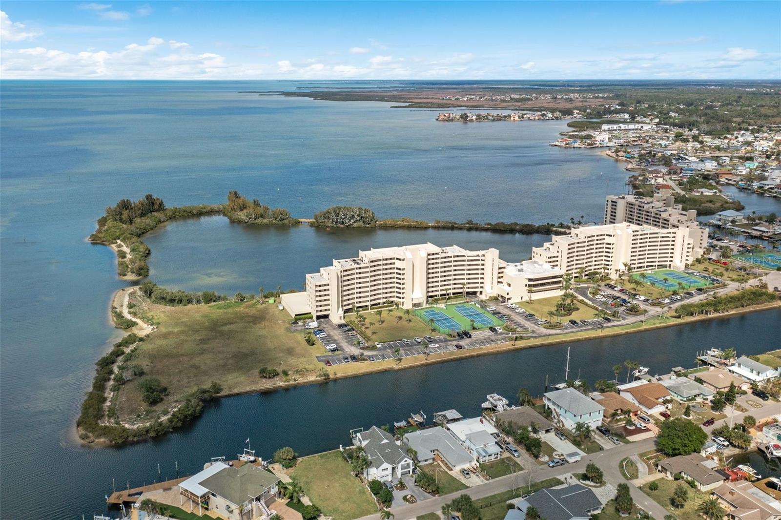 5913 SEA RANCH DR, HUDSON, FL, 34667