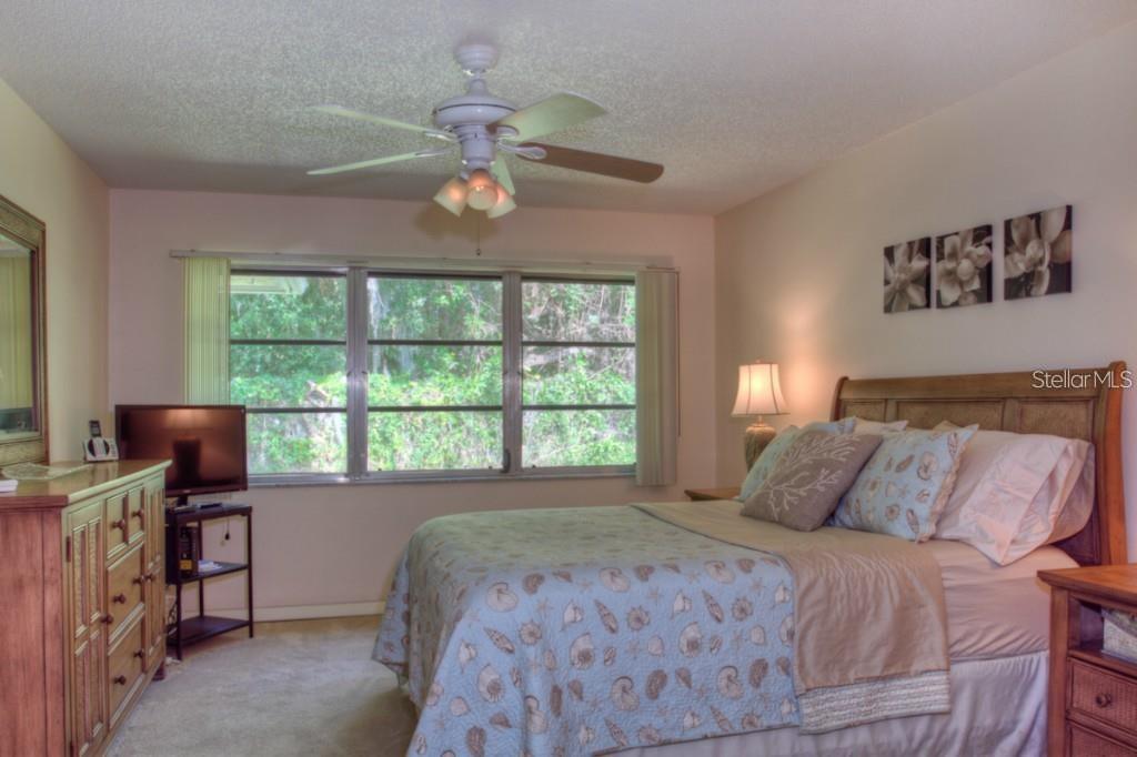 7062 W COUNTRY CLUB DR N #7062, SARASOTA, FL, 34243