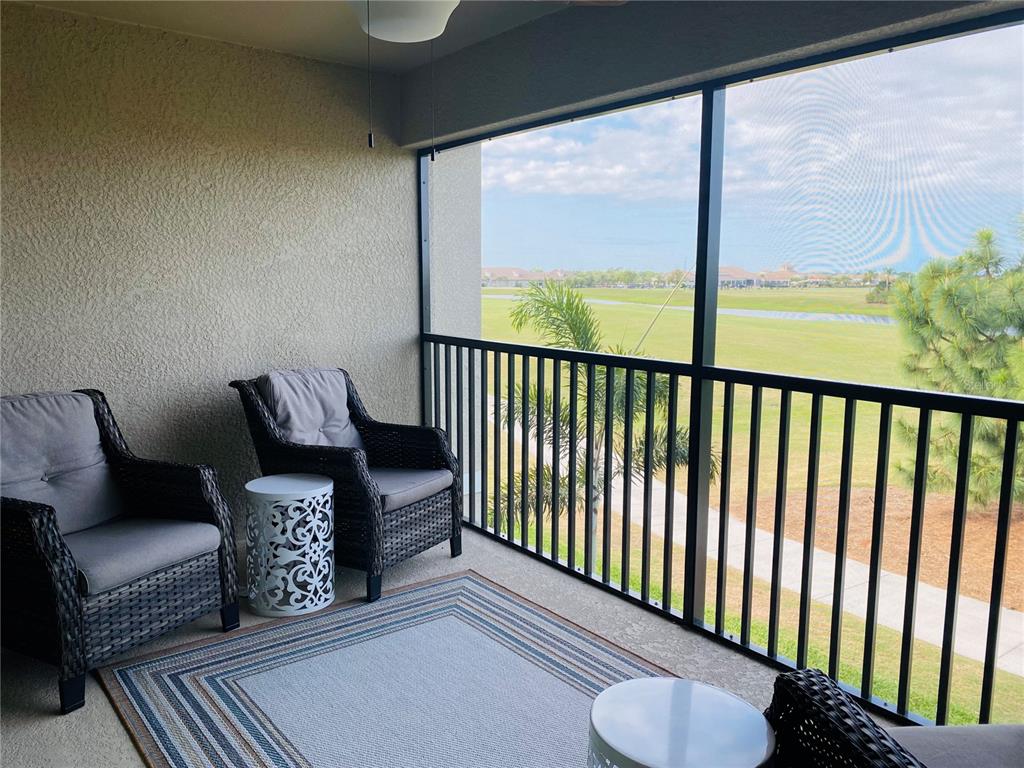 5664 PALMER CIR #202, BRADENTON, FL, 34211