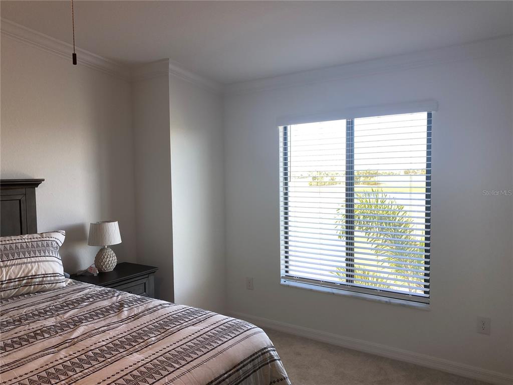5664 PALMER CIR #202, BRADENTON, FL, 34211