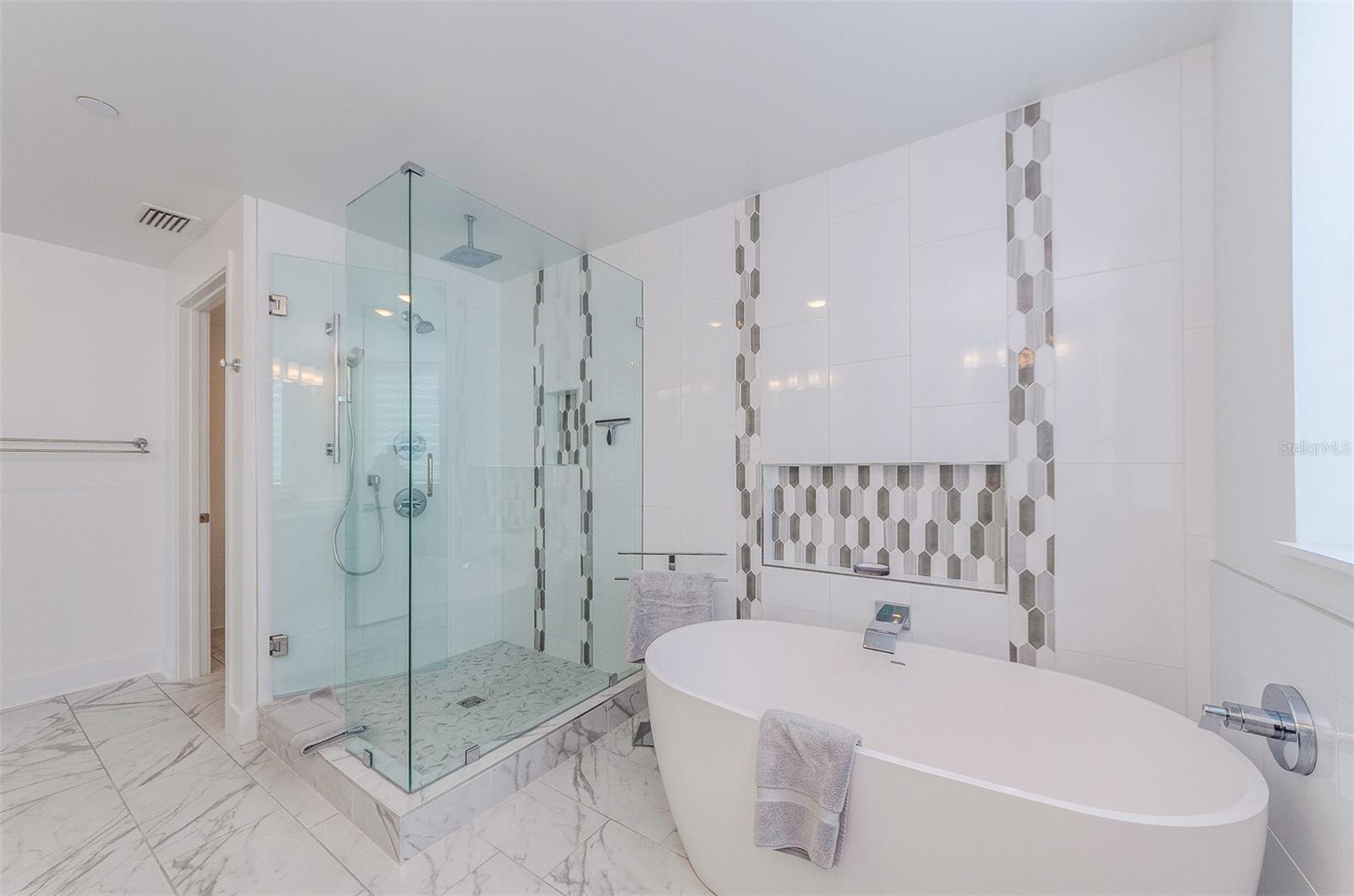 15 AVALON ST #401, CLEARWATER, FL, 33767