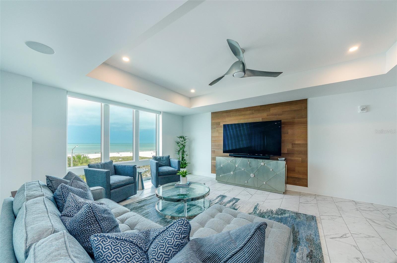 15 AVALON ST #401, CLEARWATER, FL, 33767