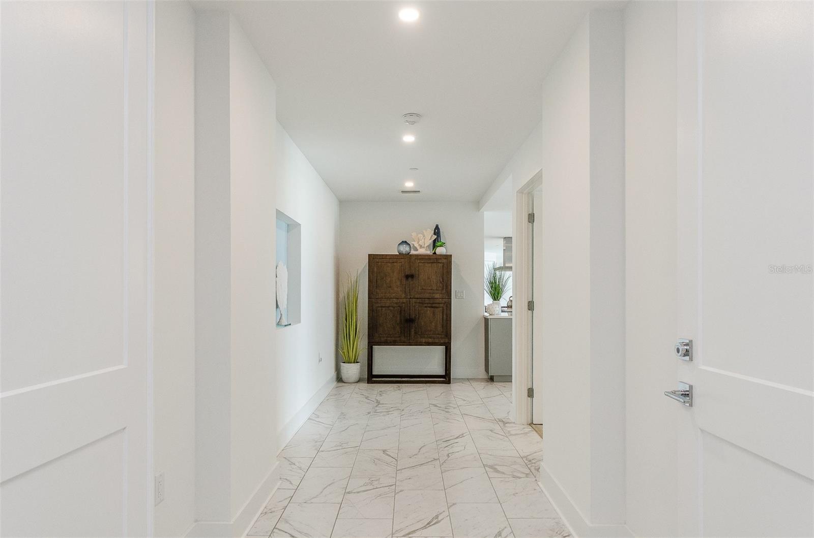 15 AVALON ST #401, CLEARWATER, FL, 33767
