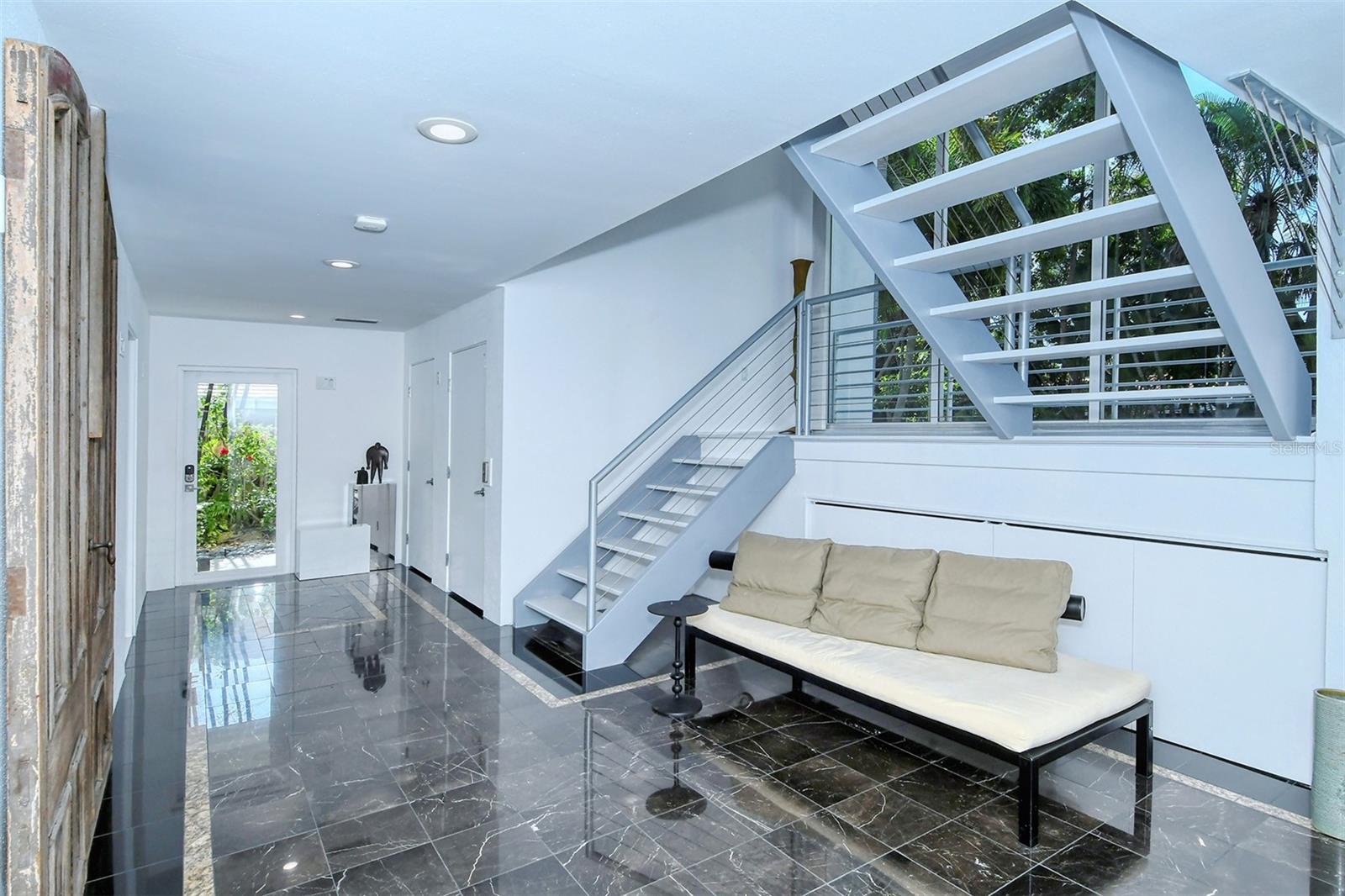 213 N WASHINGTON DR, SARASOTA, FL, 34236