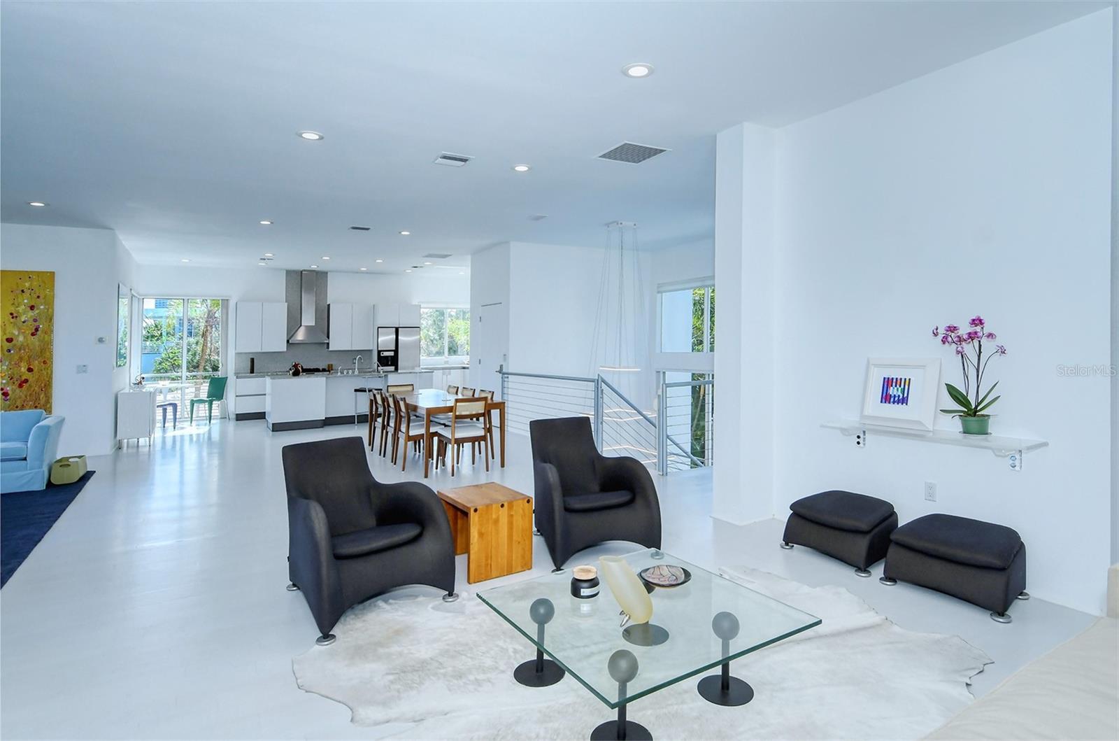 213 N WASHINGTON DR, SARASOTA, FL, 34236