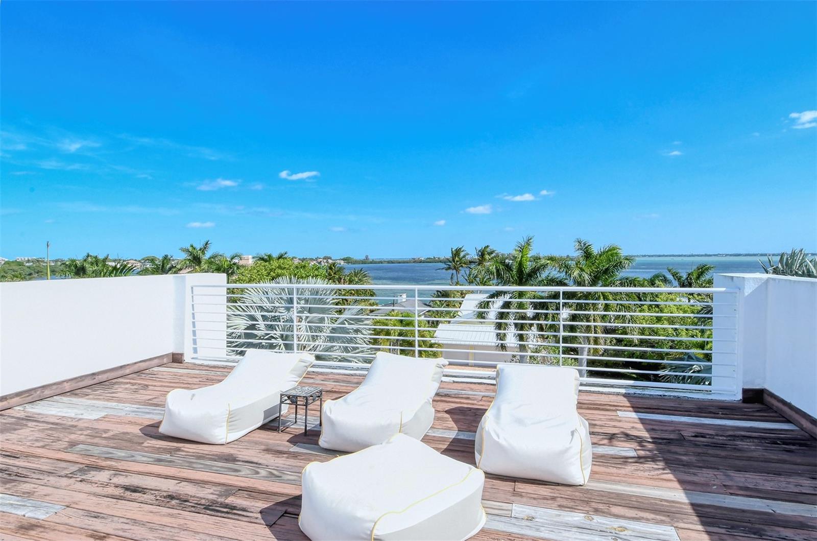 213 N WASHINGTON DR, SARASOTA, FL, 34236