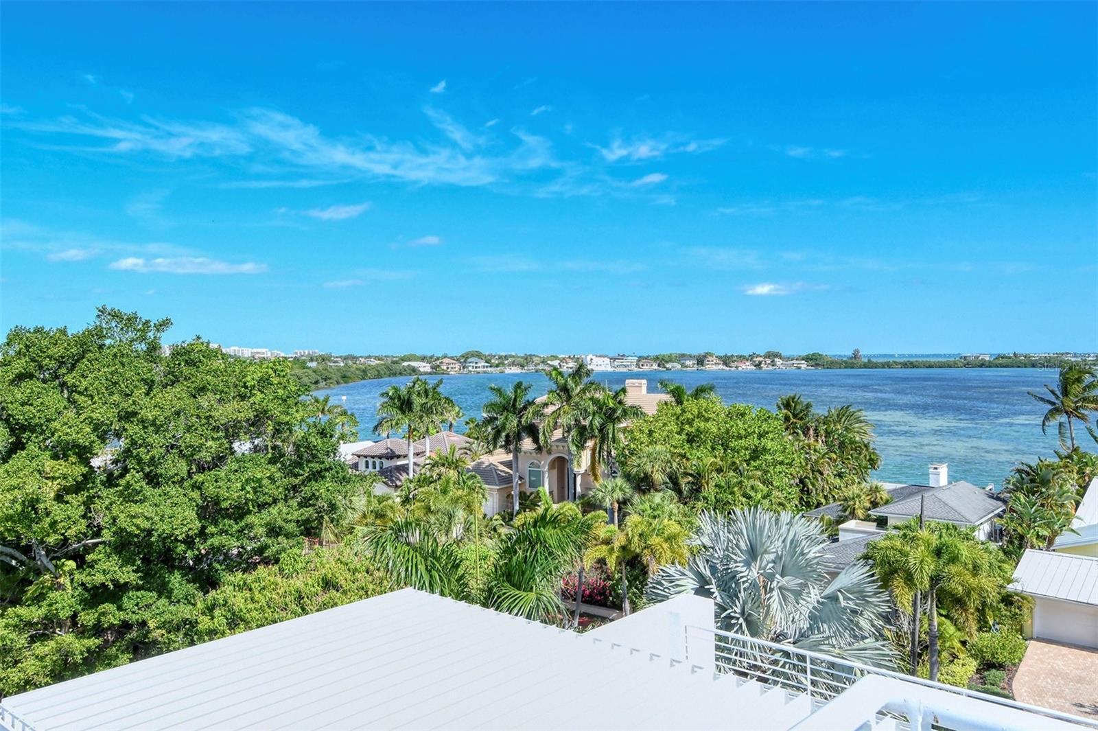 213 N WASHINGTON DR, SARASOTA, FL, 34236