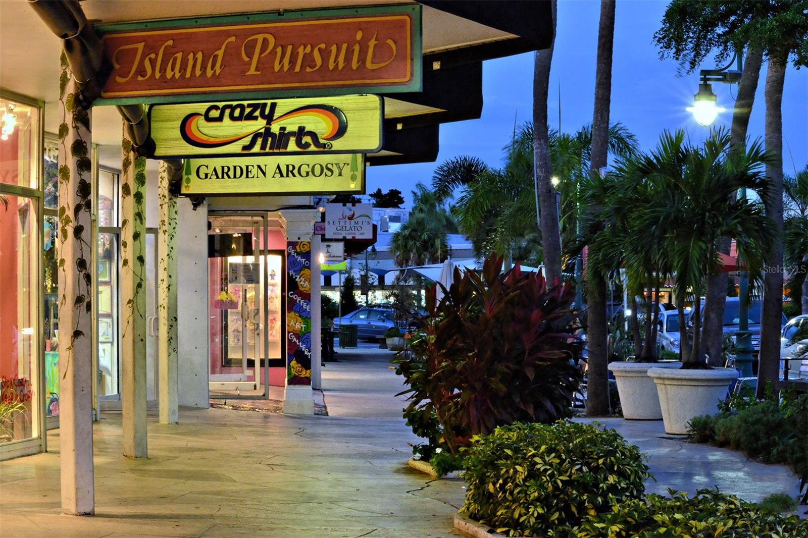 213 N WASHINGTON DR, SARASOTA, FL, 34236