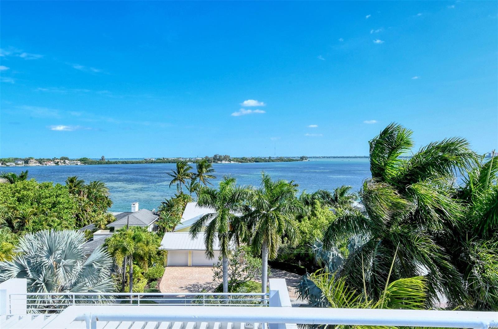 213 N WASHINGTON DR, SARASOTA, FL, 34236